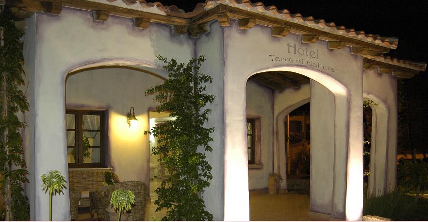 Hotel Terra Di Gallura Budoni Exteriör bild